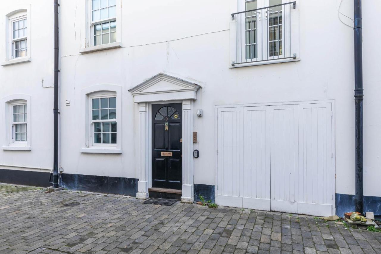 Apartment Pebble Mews House - By My Getaways - Parking For One Small Car Brighton