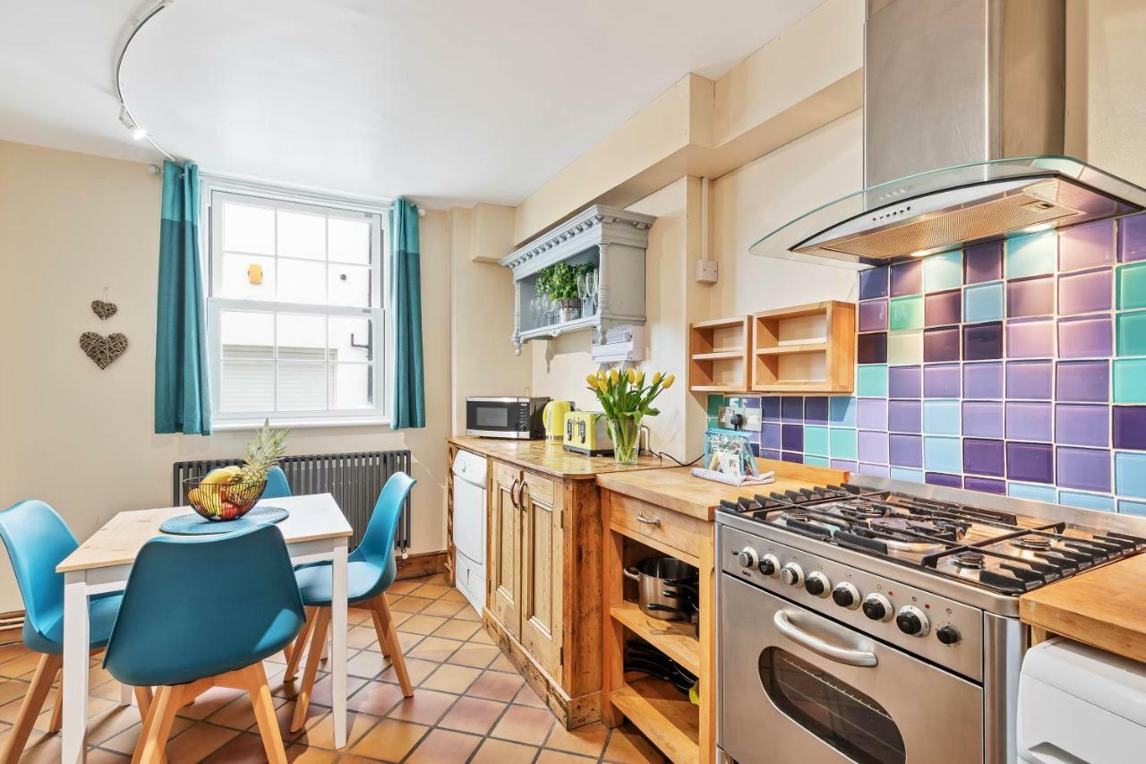 Apartment Pebble Mews House - By My Getaways - Parking For One Small Car Brighton